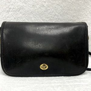 Vintage Coach Black Leather Crossbody Bag